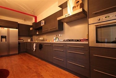 3 bed flat, Glenthorn Road, Jesmond, Newcastle, NE23HN - Image 2